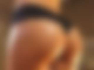 Live cam show with CarrieCapezzuto - Mature on Camsoda Late Night