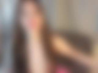 Live cam show with CassieWanzer - Facial Piercings on googirlz