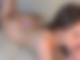 Live cam show with CassieWanzer - Facial Piercings on CamwithHer