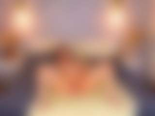 Live cam show with Elizabet - Camel Toe on Camming Site