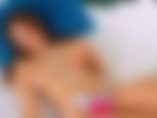 Live cam show with EvaLeester - Role Play on Camsoda