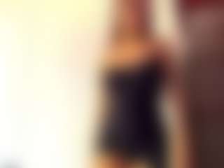 JeannetteTep's Live Sex Cam Show