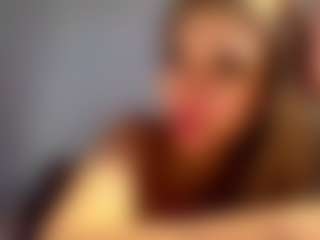 Live cam show with JeannetteTep - Public on Fit Hotties