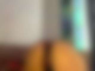 Live cam show with JeannetteTep - Camel Toe on Camsoda