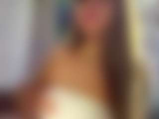 Live cam show with JeannetteTep - Normal on Camsoda