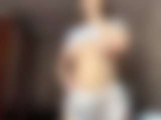 Live cam show with JeannetteTep - Striptease on Uber Horny