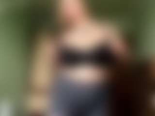 Live cam show with MaricruzWeisbrod - Granny on CSO-WL