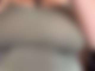 Live cam show with MaricruzWeisbrod - Interactivetoy Granny on xxxlivecams.org