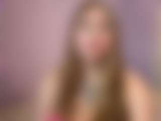 Live cam show with MaricruzWeisbrod - Striptease Granny on SinfulBabes