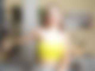 MonyHikari's Live Sex Cam Show