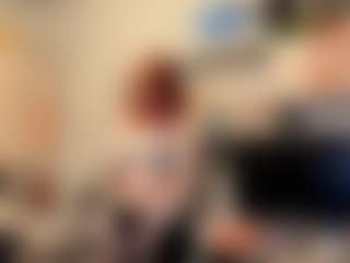 Live cam show with RedHeadCatXDD - Middle Aged on Hubzter Live