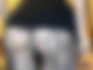 Live cam show with RedHeadCatXDD - Middle Aged on Mixed Magazine Live