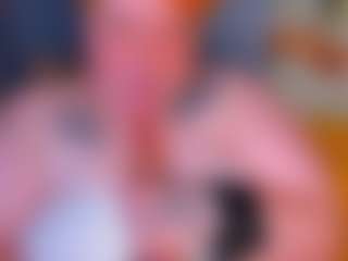Live cam show with Sew - Twerking on Milfs Live