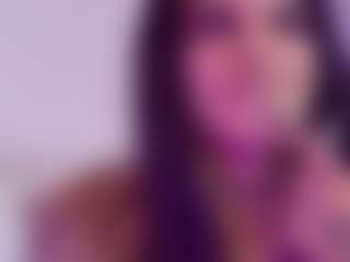 Live cam show with YasminStormX - Teen (18+) on StripNow