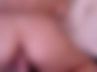 Live cam show with YasminStormX - Smoking on Camsoda