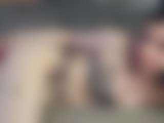 Live cam show with UshaSherdon - Teen (18+) on CSO-WL