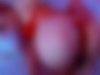 Live cam show with AmyLindsey - Thin on Milfs Live