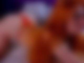 Live cam show with AmyLindsey - Petite on CamwithHer