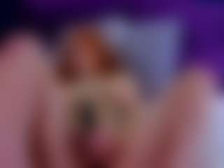 Live cam show with AmyLindsey - Tease Red Hair on Camsoda