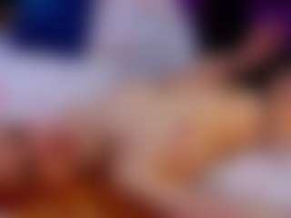 Live cam show with AmyLindsey - Red Hair MILF on Uber Horny