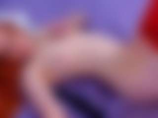 Live cam show with AmyLindsey - Thin on Fling VIP Chat