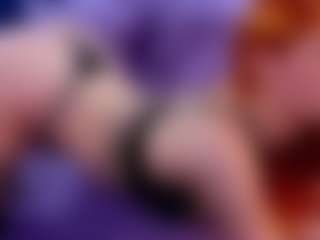 Live cam show with AmyLindsey - Middle Aged on EXY