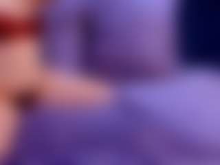 Live cam show with AmyLindsey - Mature on StripNow