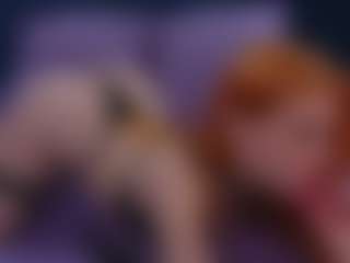 Live cam show with AmyLindsey - Middle Aged on Camsoda