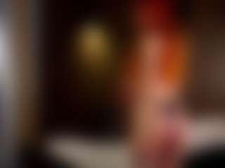 Live cam show with AmyLindsey - Moaning on livesuperchat.net