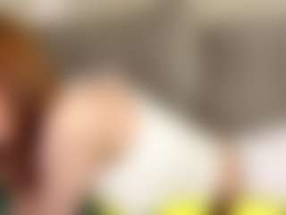 Live cam show with ArlaMarusarz - Thin on Cam Slut