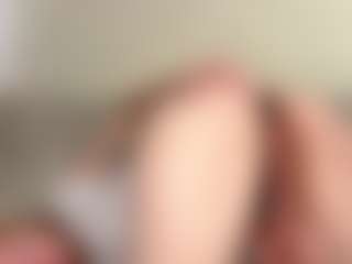 Live cam show with ArlaMarusarz - College on Camsoda