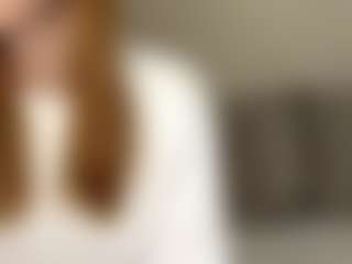 Live cam show with ArlaMarusarz - Skinny on Camsoda