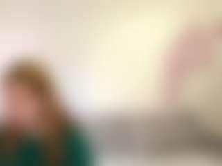 Live cam show with ArlaMarusarz - Facial on TeamSkeetLive