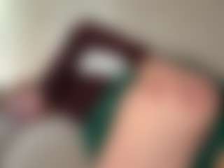 Live cam show with ArlaMarusarz - Facial on Dare Cams