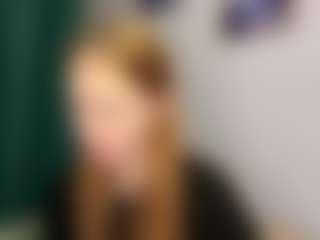 Live cam show with ArlaMarusarz - Skinny on ObeyMaria