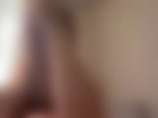 Live cam show with ArlaMarusarz - Strip on SinfulBabes