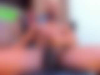 Live cam show with Chocolateexotic - Blowjob on Camsoda