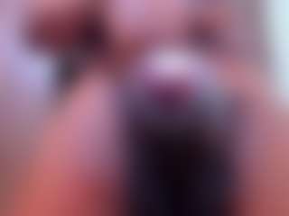Live cam show with Chocolateexotic - Orgasm on Camsoda