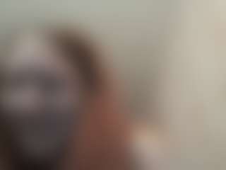 Live cam show with Molly - Red Hair on Camsoda