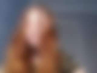 Live cam show with Molly - Red Hair Amateur on realtime-chat
