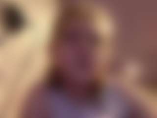 Live cam show with Molly - Joi on intimatelivegirls.com
