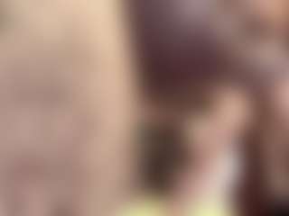 Live cam show with Molly - Joi on xplaylive.com