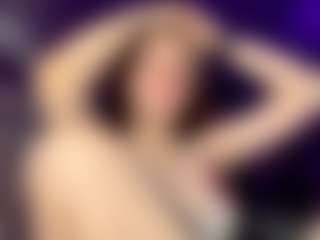 Live cam show with Molly - Joi on CamSodaAdn
