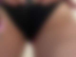 Live cam show with Molly - Bedroom Red Hair on liverealitysex.com