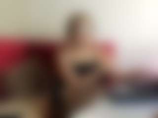 Live cam show with EmmaEthereal - Pantyhose on makecum.org