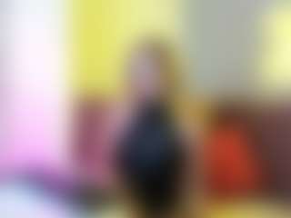 Live cam show with EmmaEthereal - Pantyhose on Dolls Live
