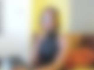 Live cam show with EmmaEthereal - Mistress on Milf Play
