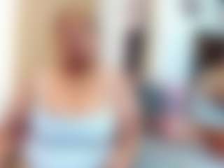 Live cam show with MonzeratBoyer - Facial on anonymated.com