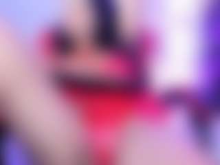 NinaBloom MILF webcam performer live streaming