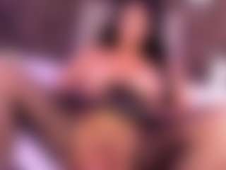 Live cam show with NinaBloom - Solo on liverealitysex.com